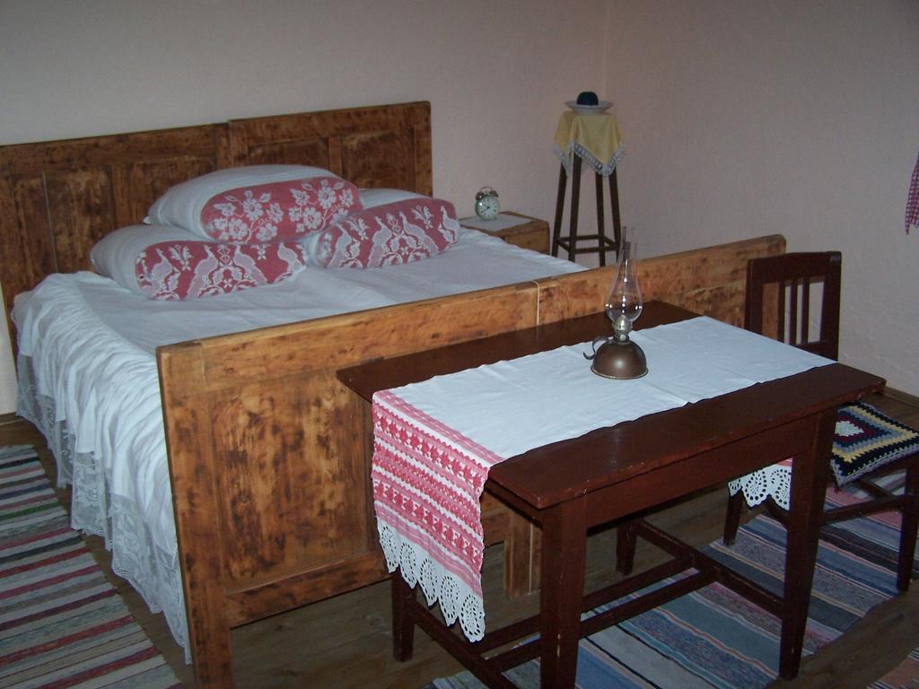 Apartment Eko Etno Selo Stara Kapela, Pavina Kuca الغرفة الصورة